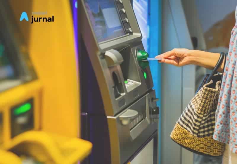 mengetahui cara melihat mutasi rekening melalui atm 